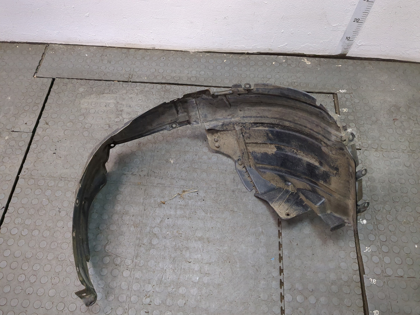 Локер передний правый