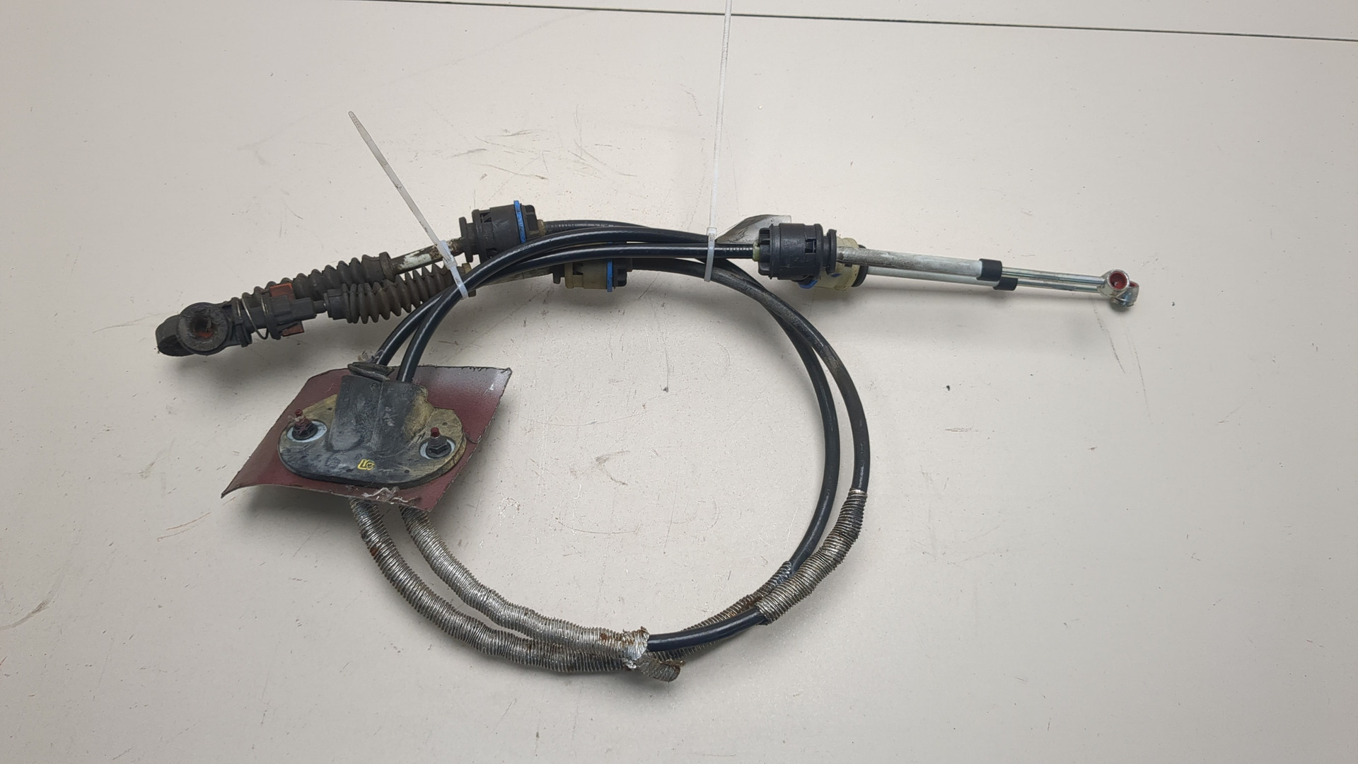 Трос КПП (выбора/переключения передач)