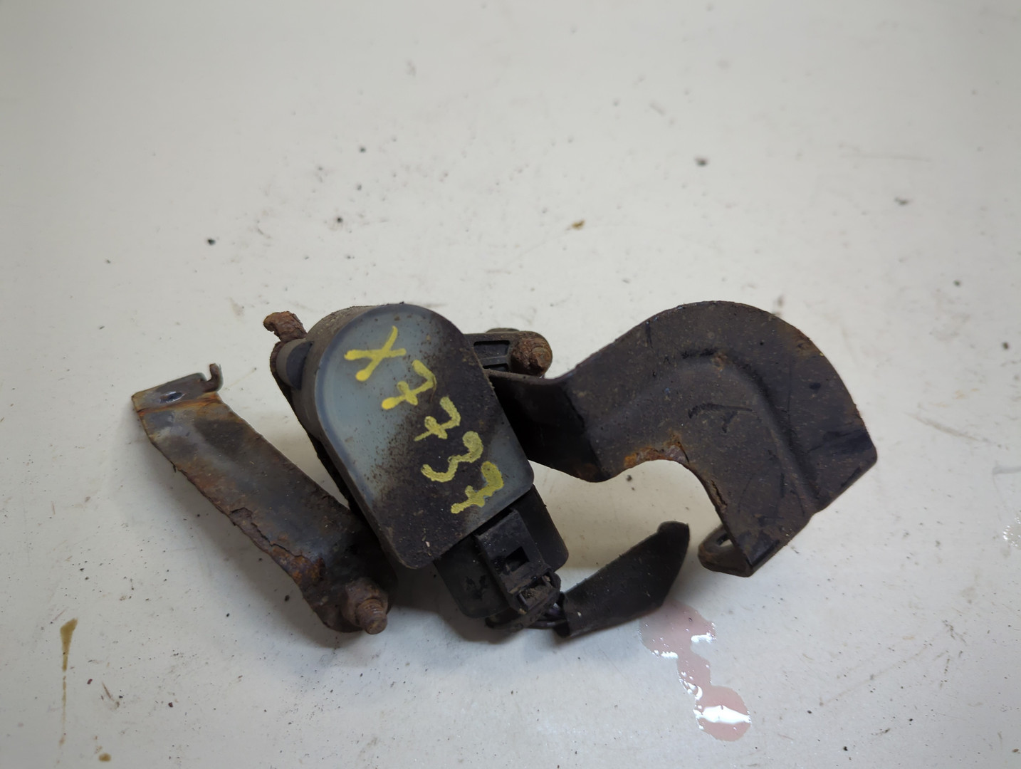 Датчик регулировки дорож. просвета