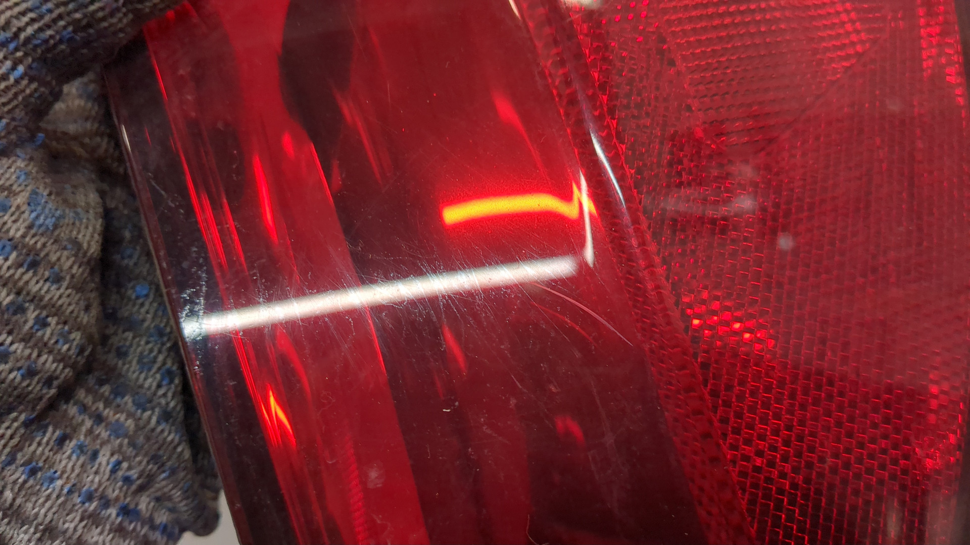 Фонарь задний левый