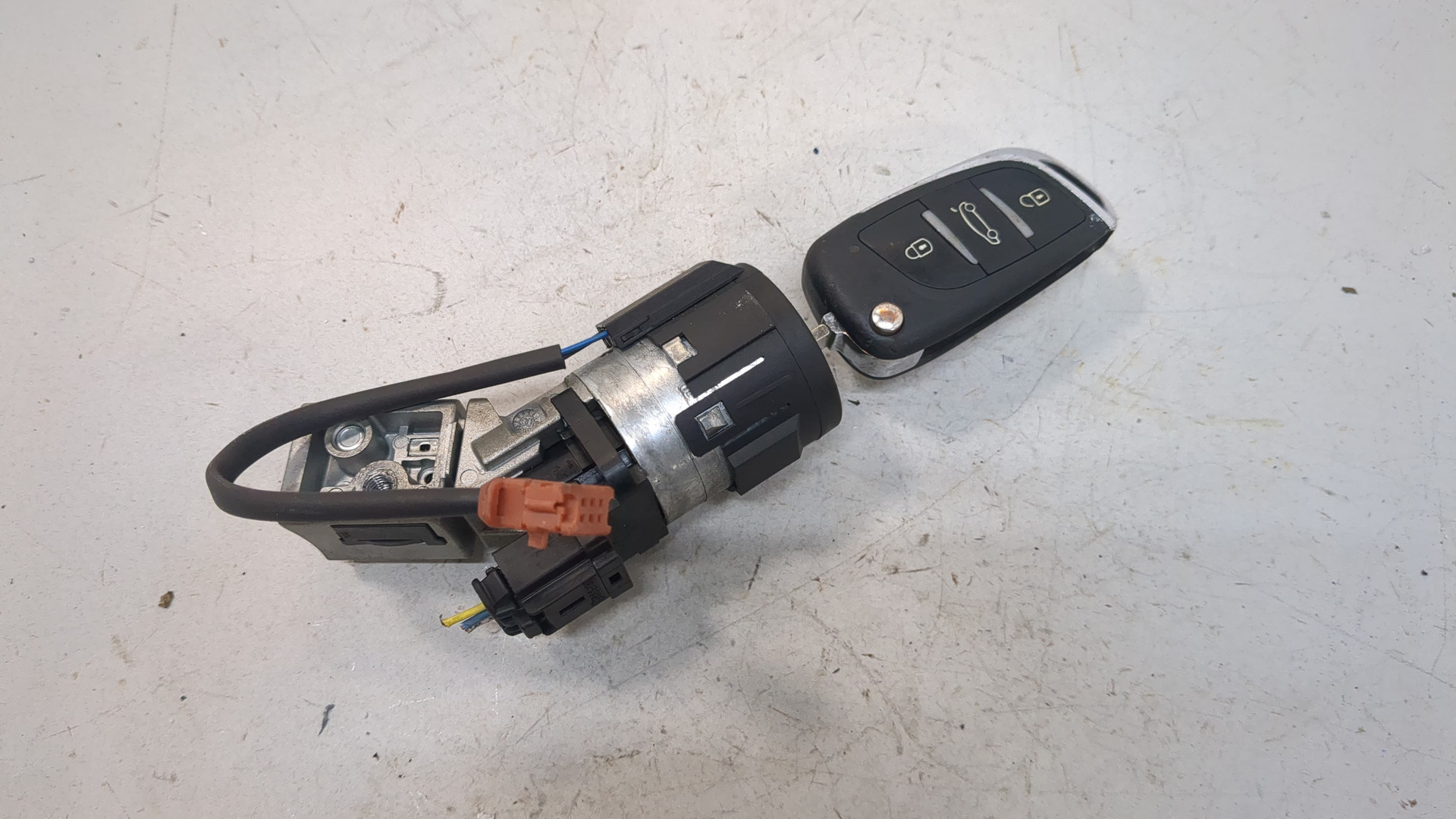 Замок зажигания