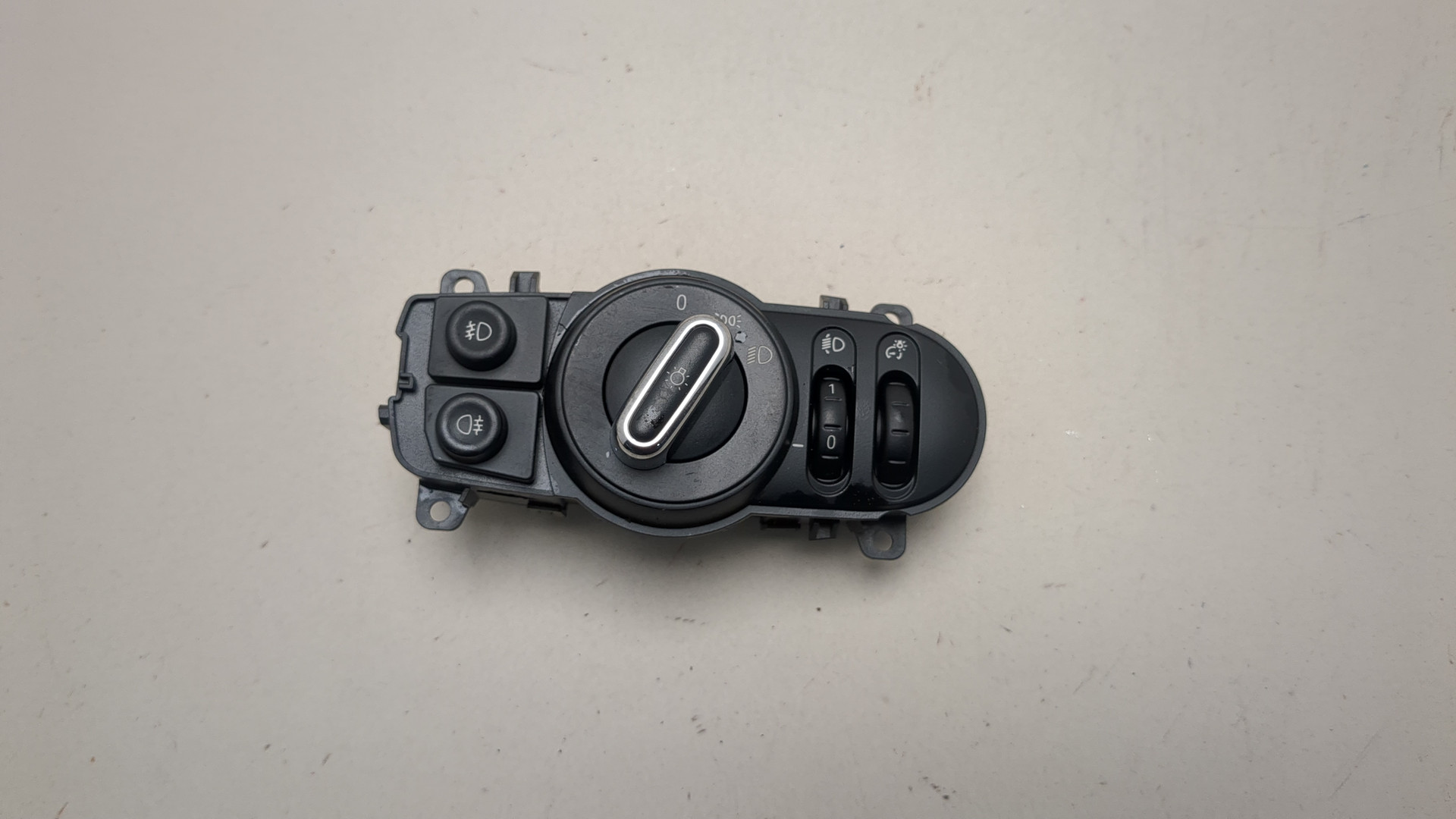 Переключатель света фар