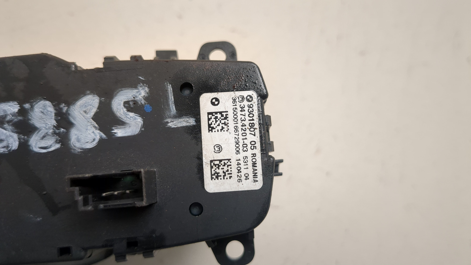 Переключатель света фар