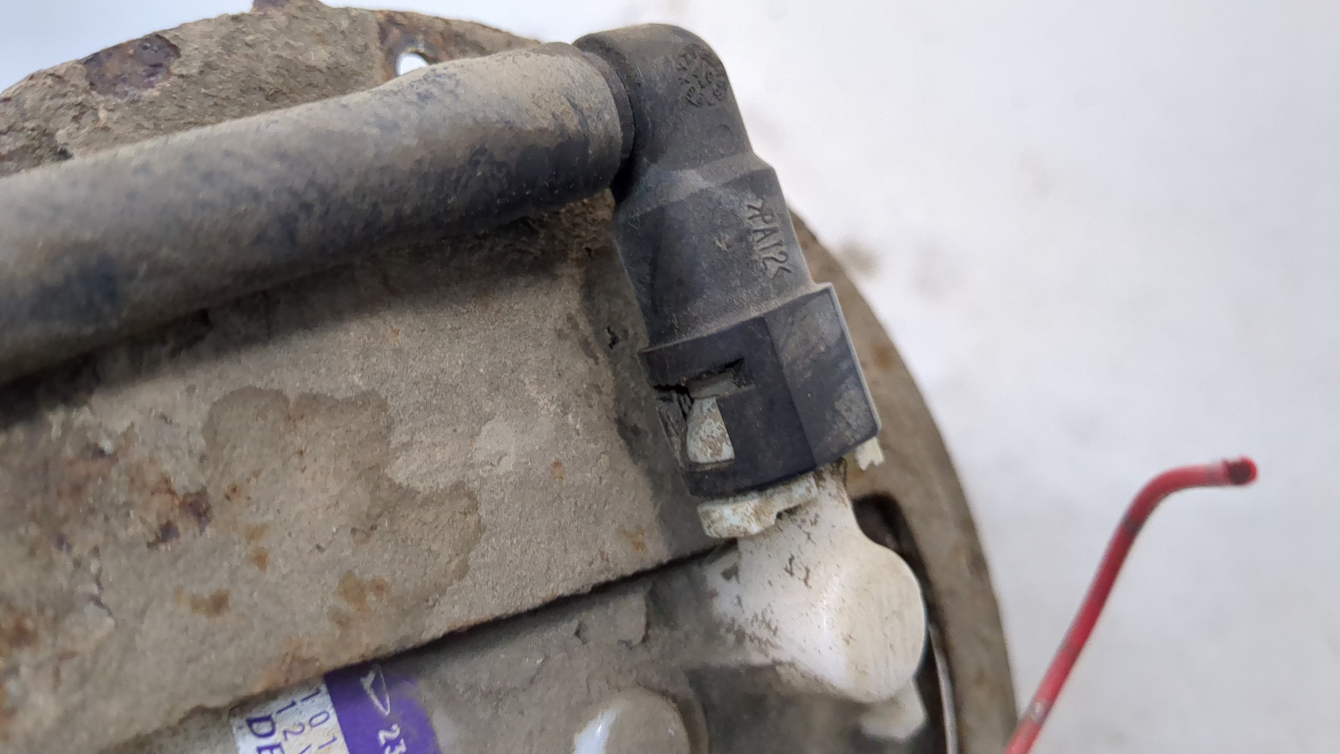 Насос топливный электрический