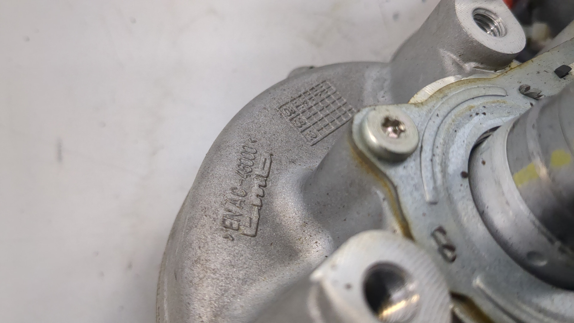 Серводвигатель рулевой рейки