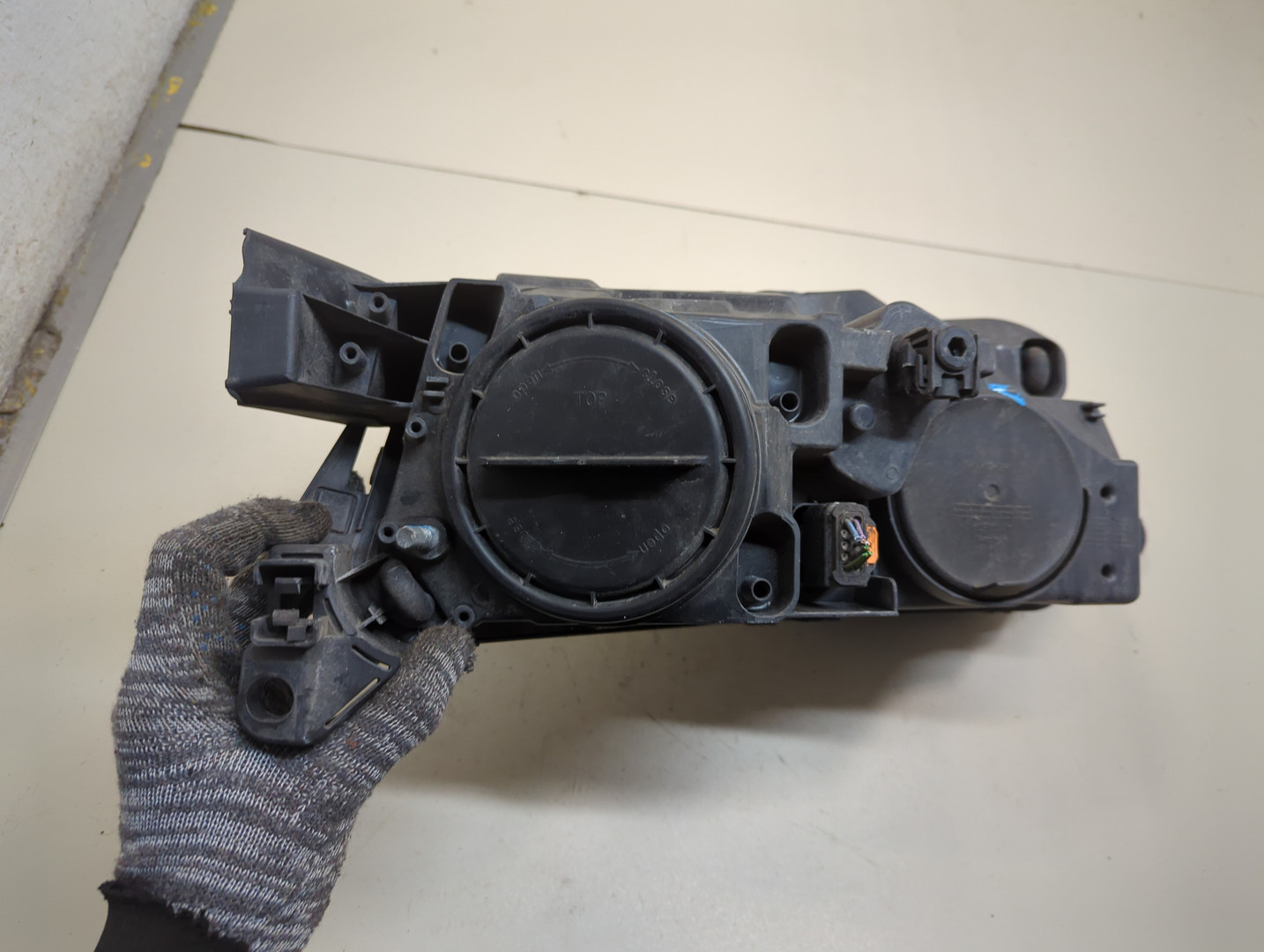 Фара правая