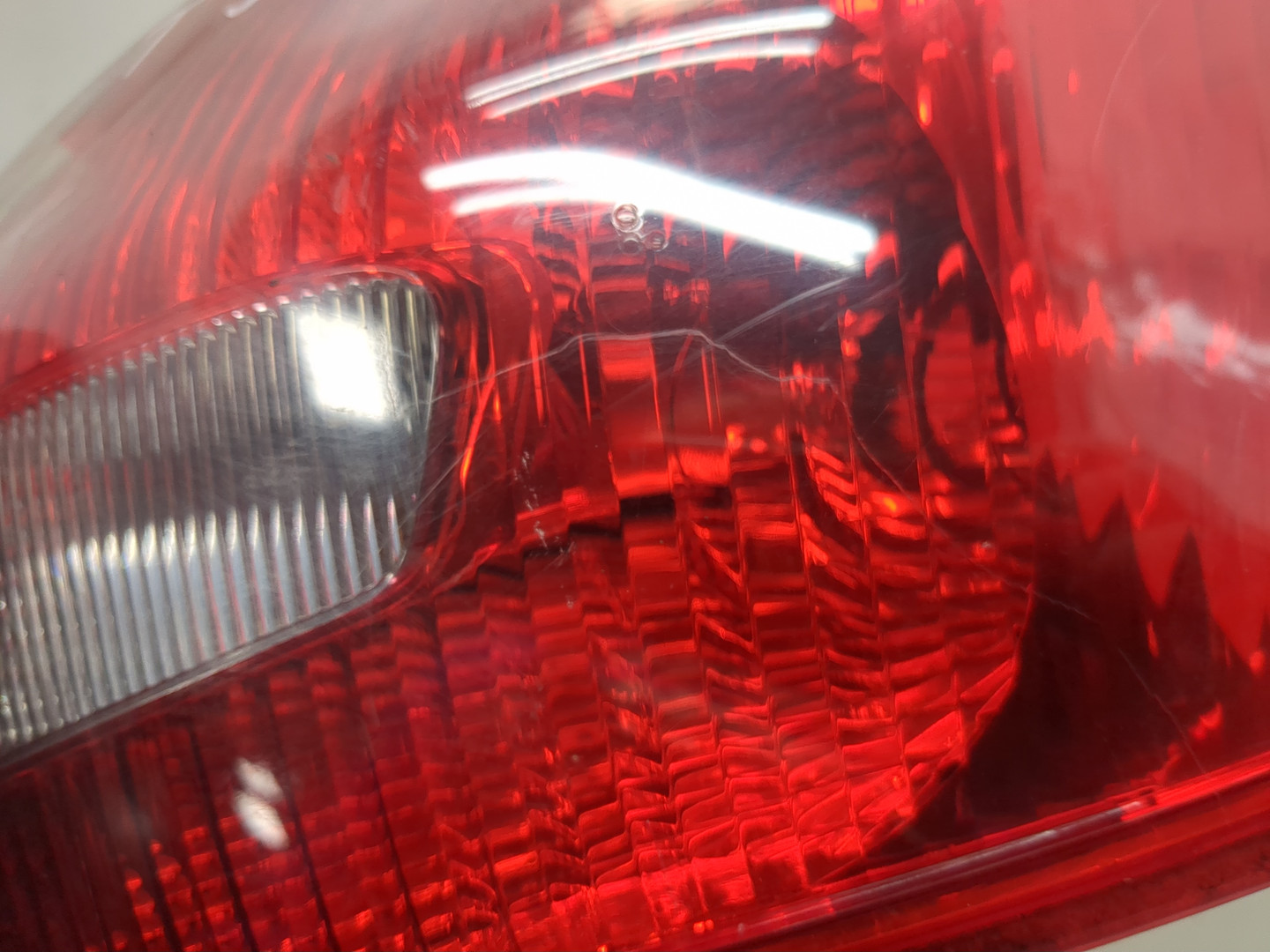 Фонарь задний правый