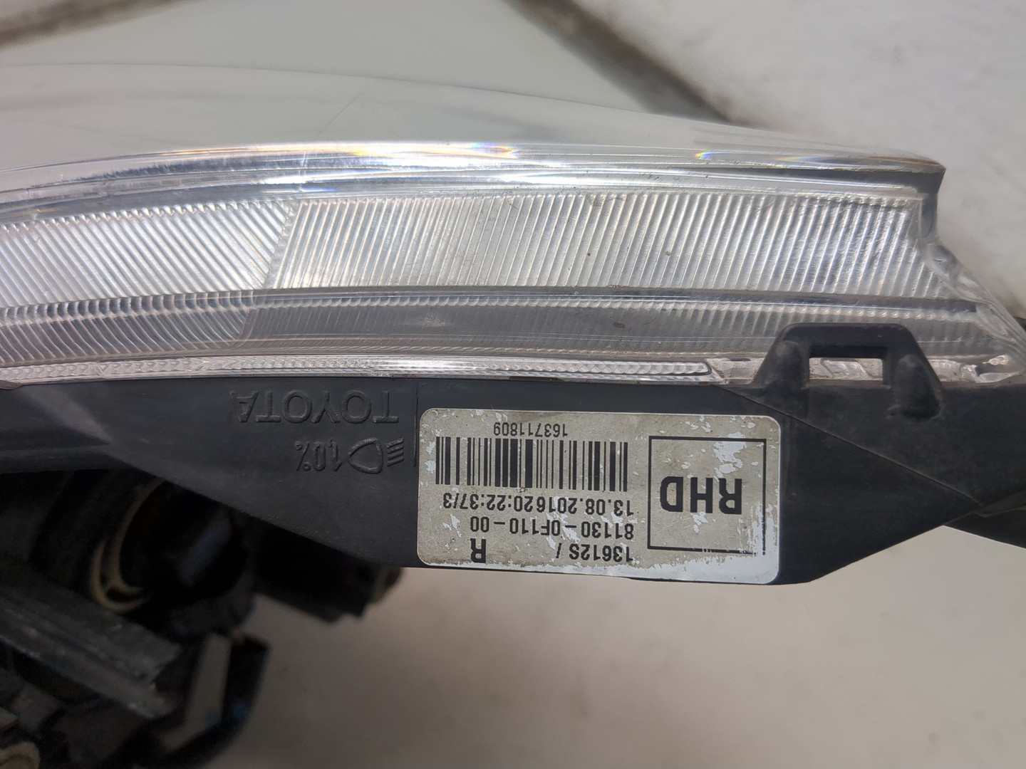 Фара правая