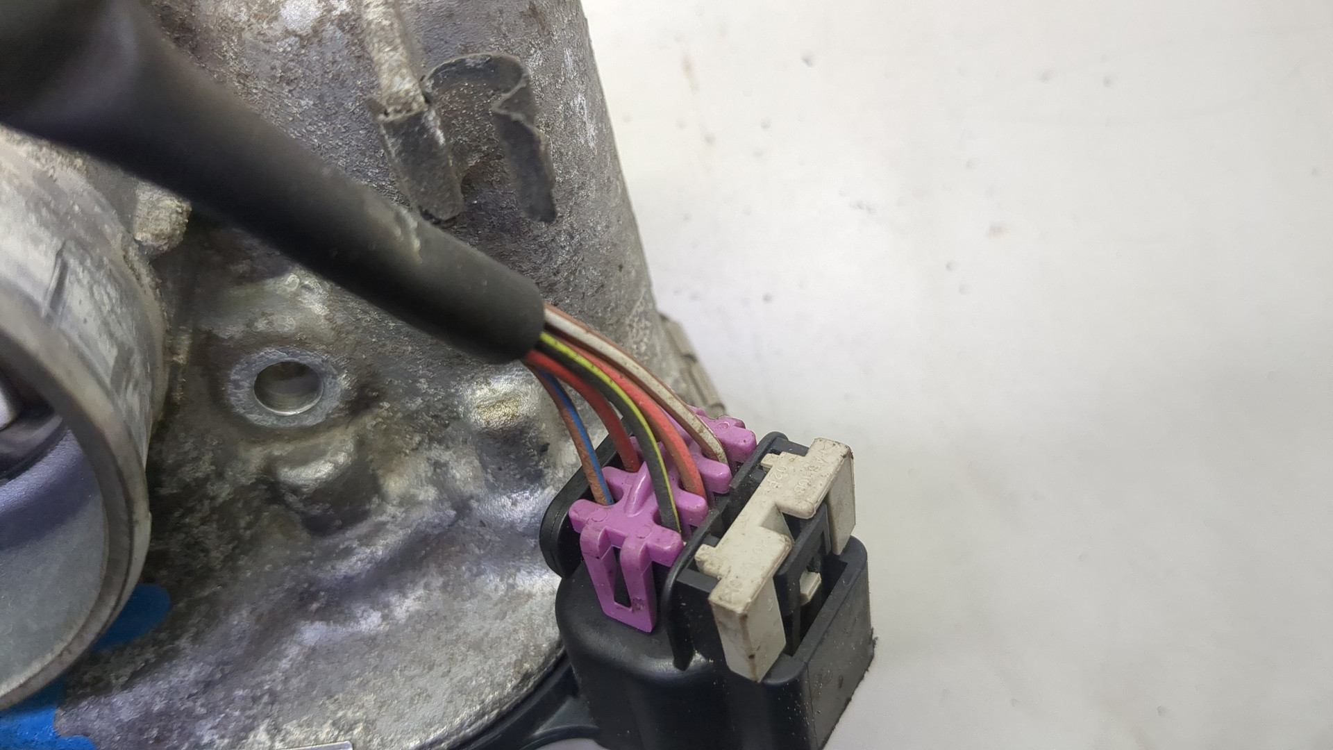 Заслонка дроссельная электрическая