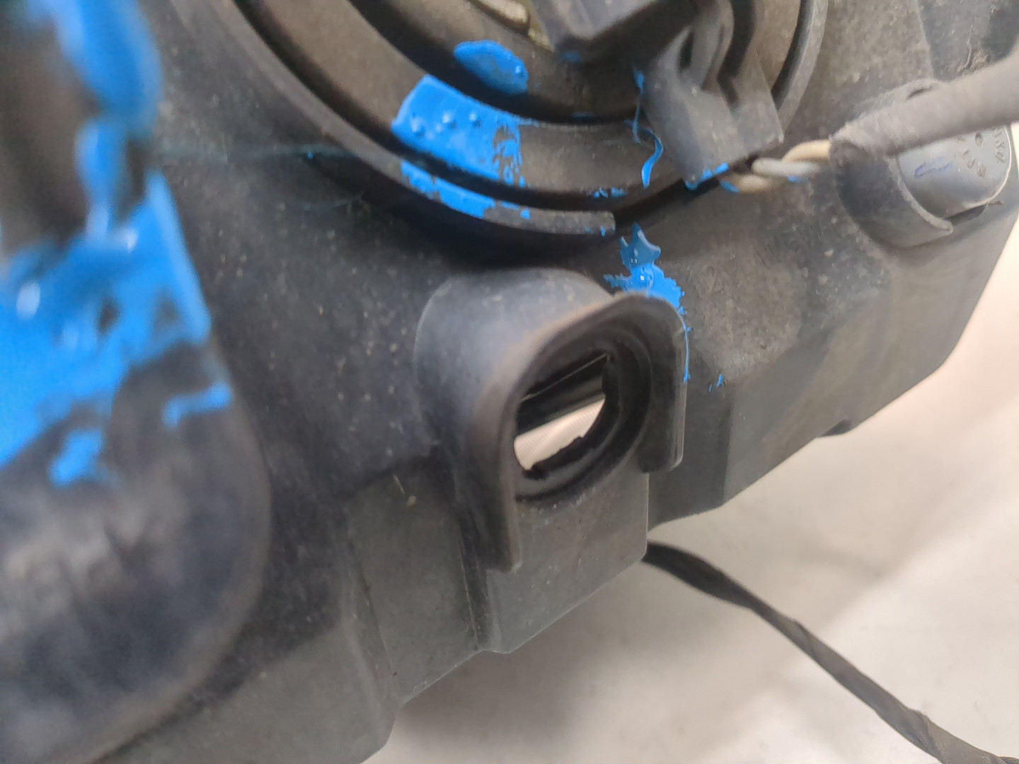 Фара правая