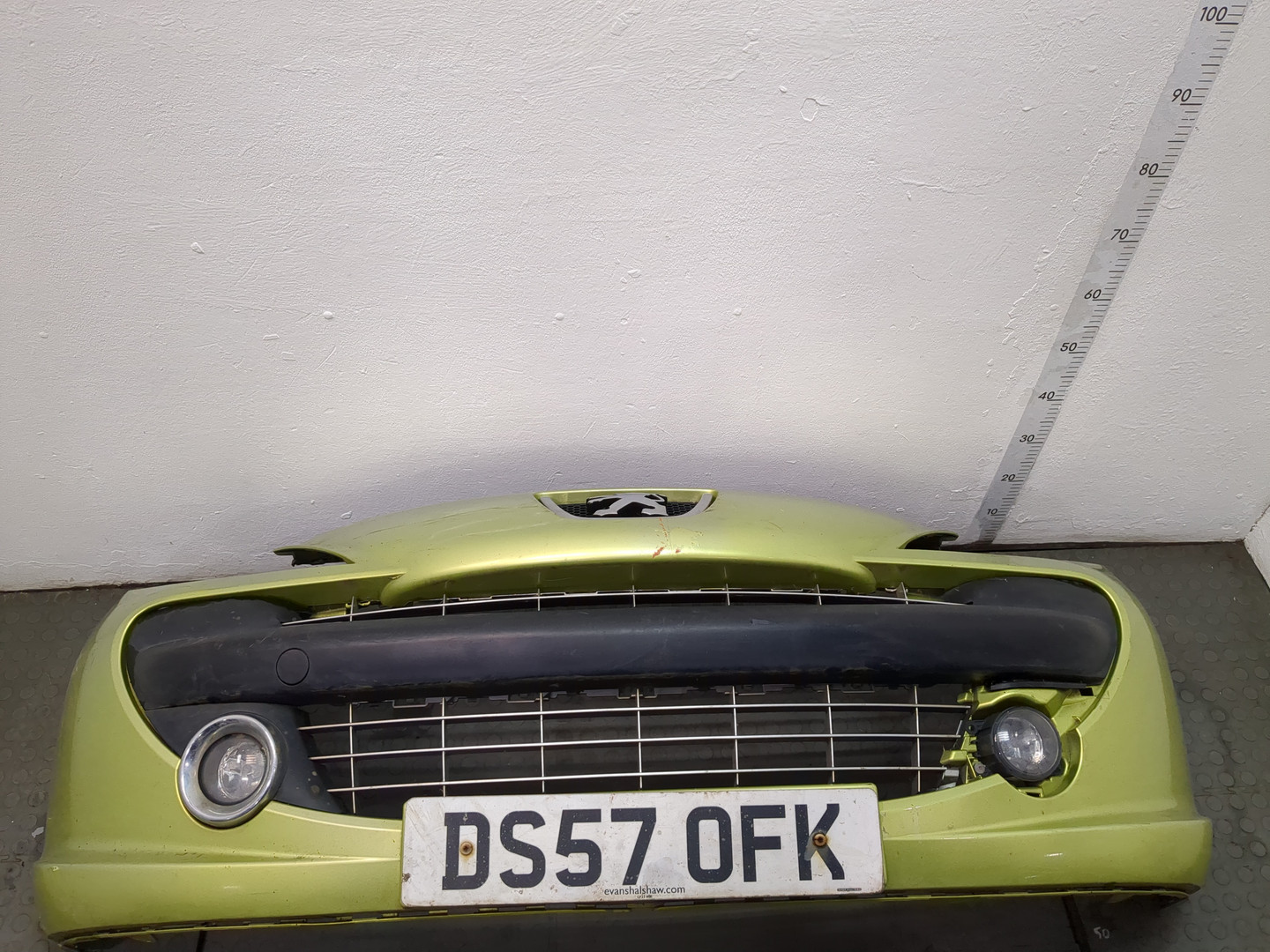 Бампер передний