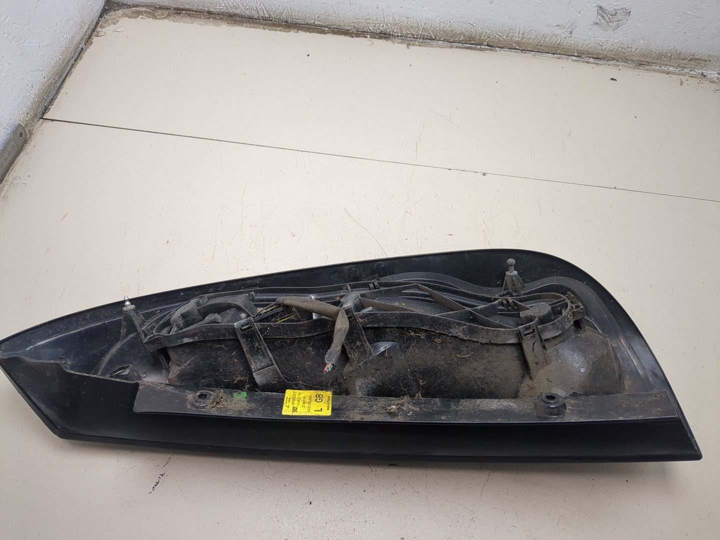 Фонарь задний левый