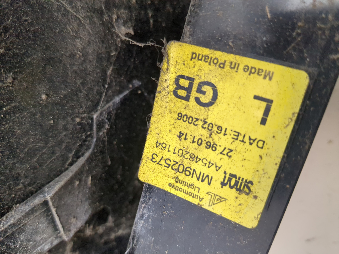 Фонарь задний левый