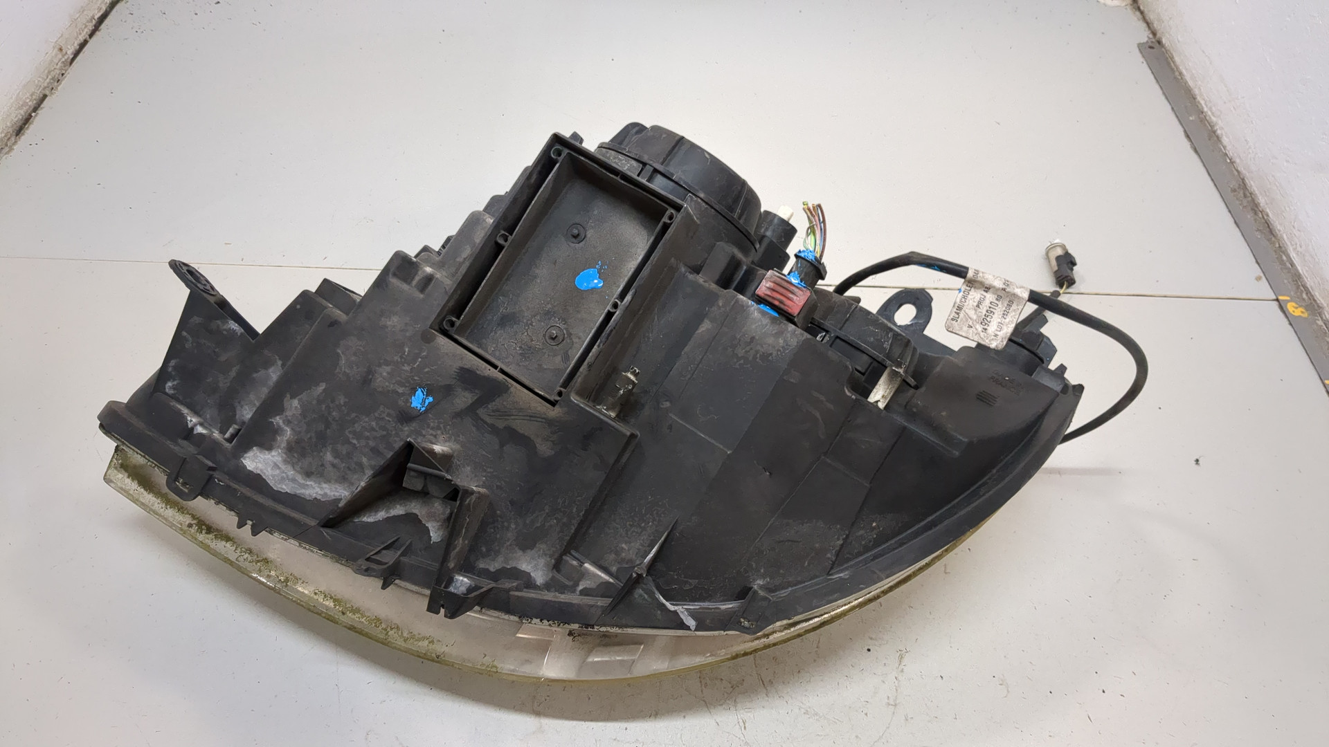 Фара правая