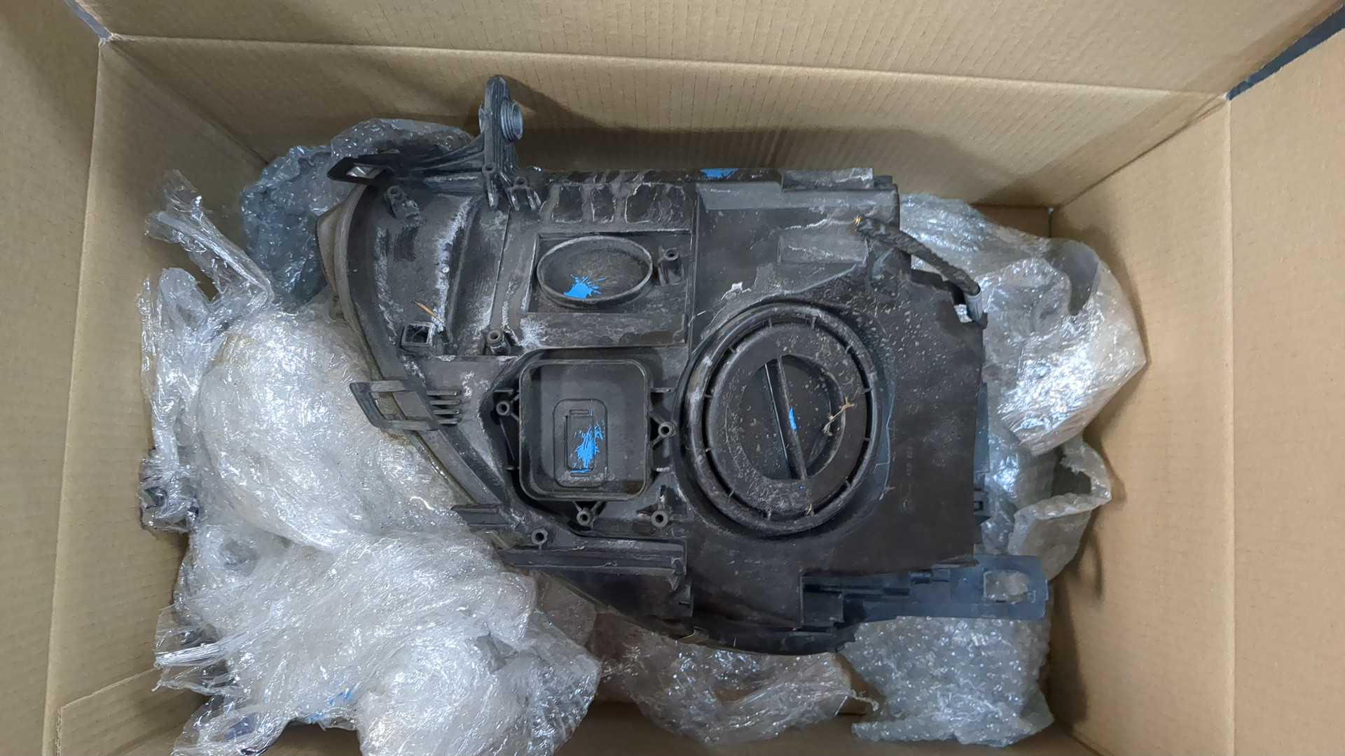 Фара правая