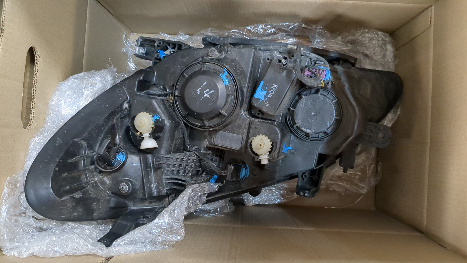 Фара правая