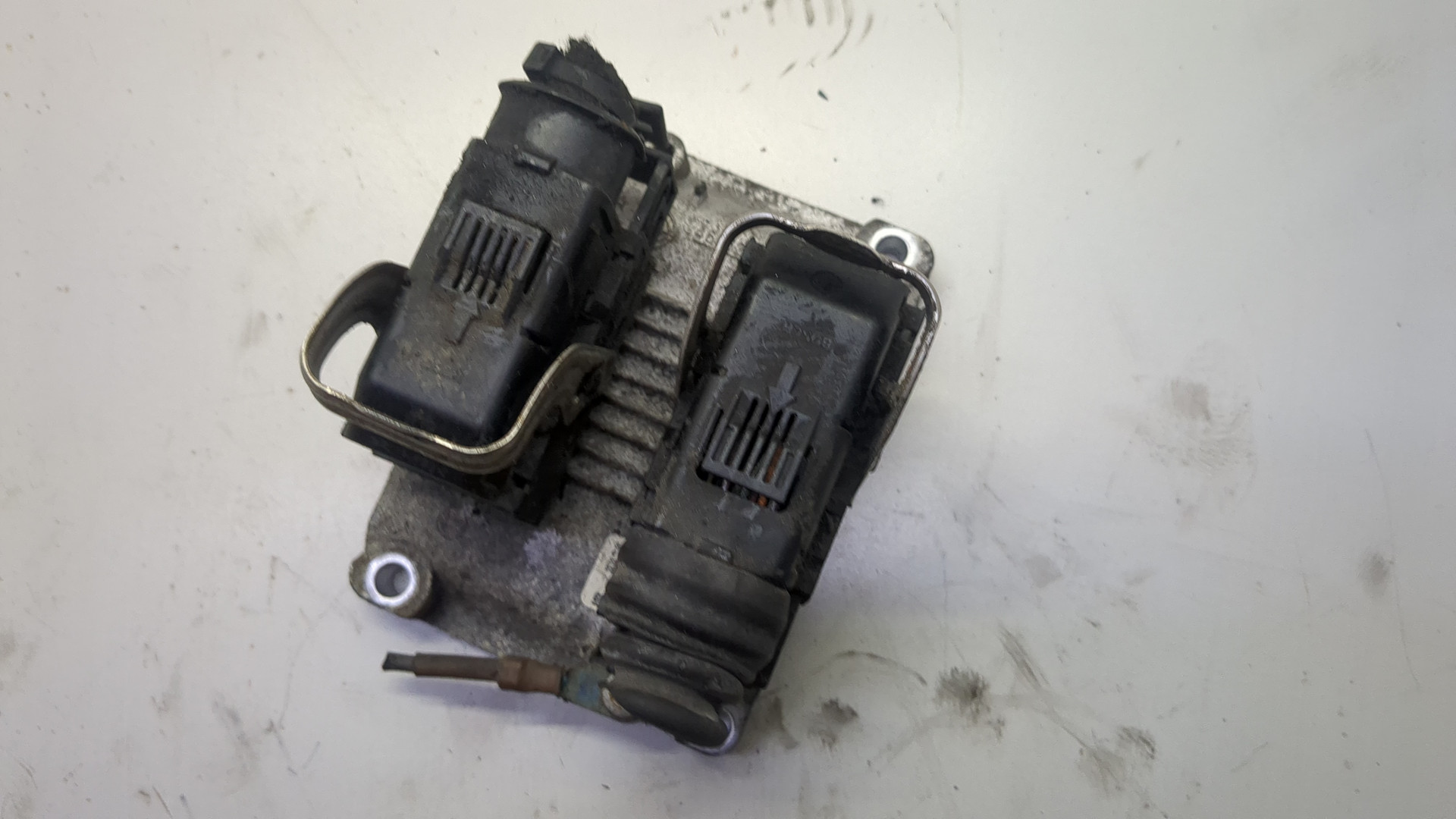 Блок управления двигателем