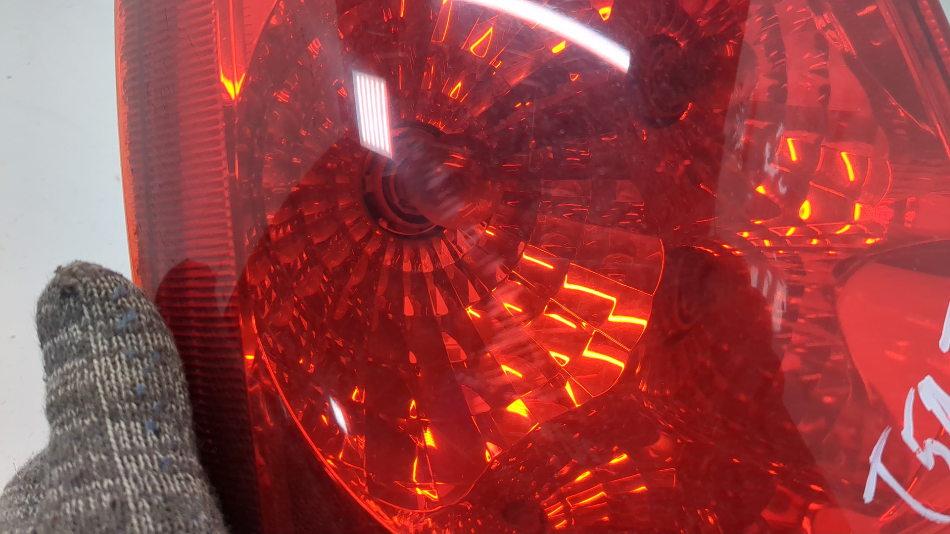 Фонарь задний левый