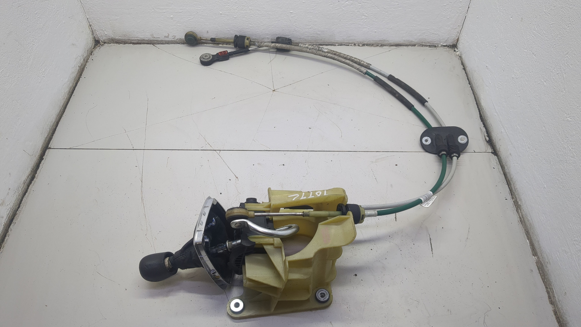 Кулиса МКПП / АКПП