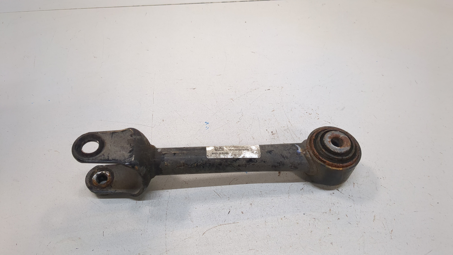 Рычаг задний