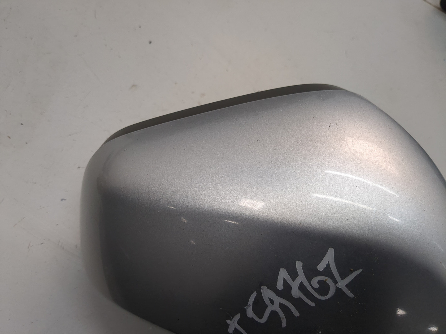 Зеркало правое электрическое