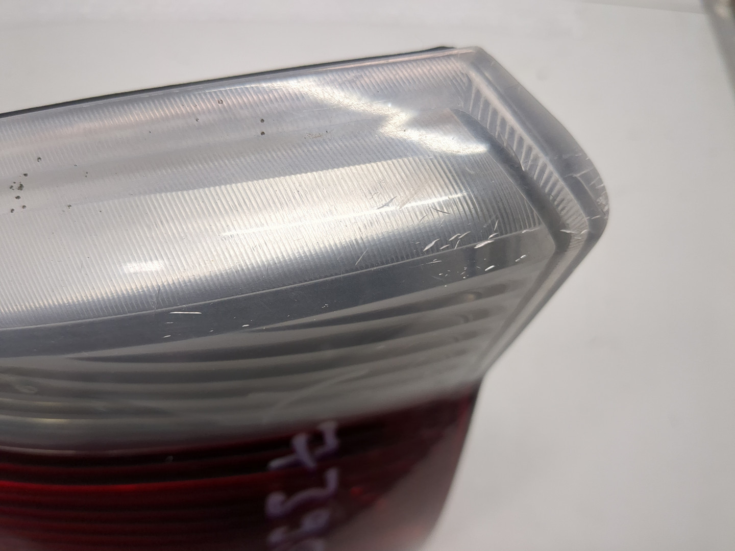 Фонарь задний левый