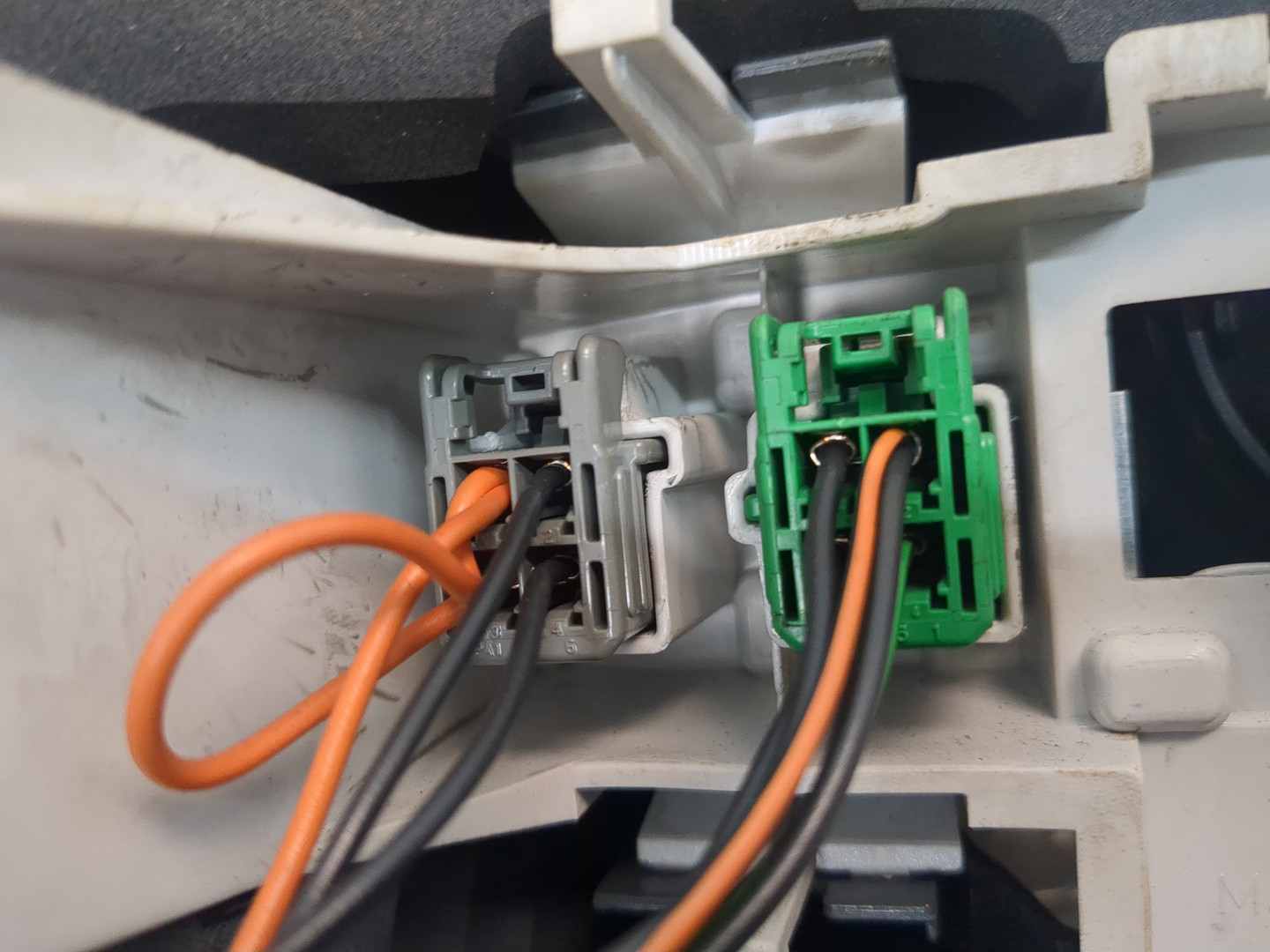 Фонарь задний правый