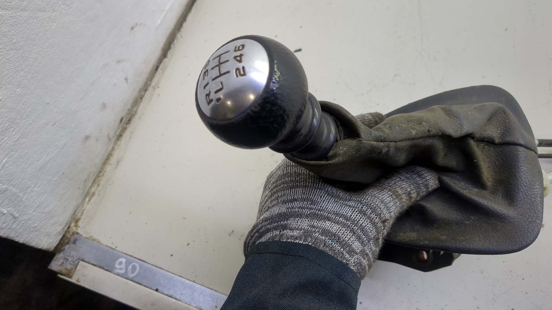 Кулиса МКПП / АКПП