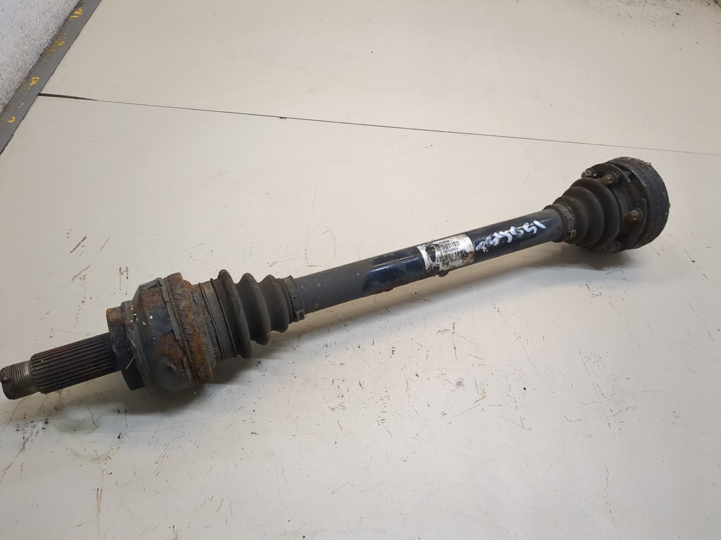 Полуось задняя