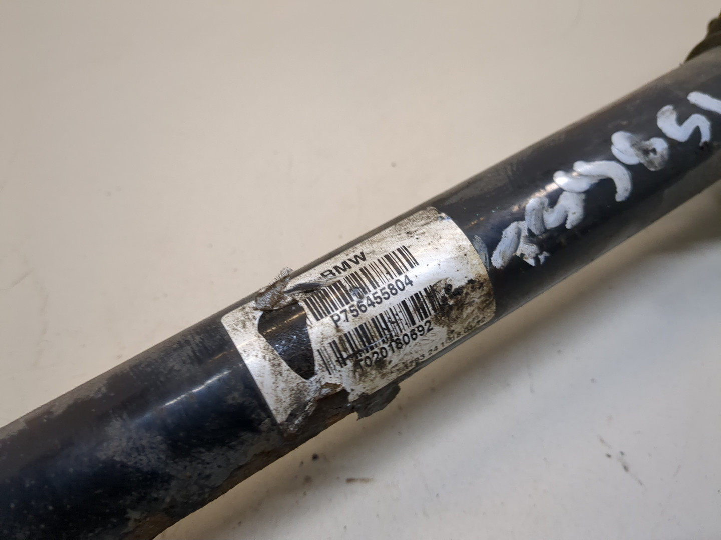 Полуось задняя