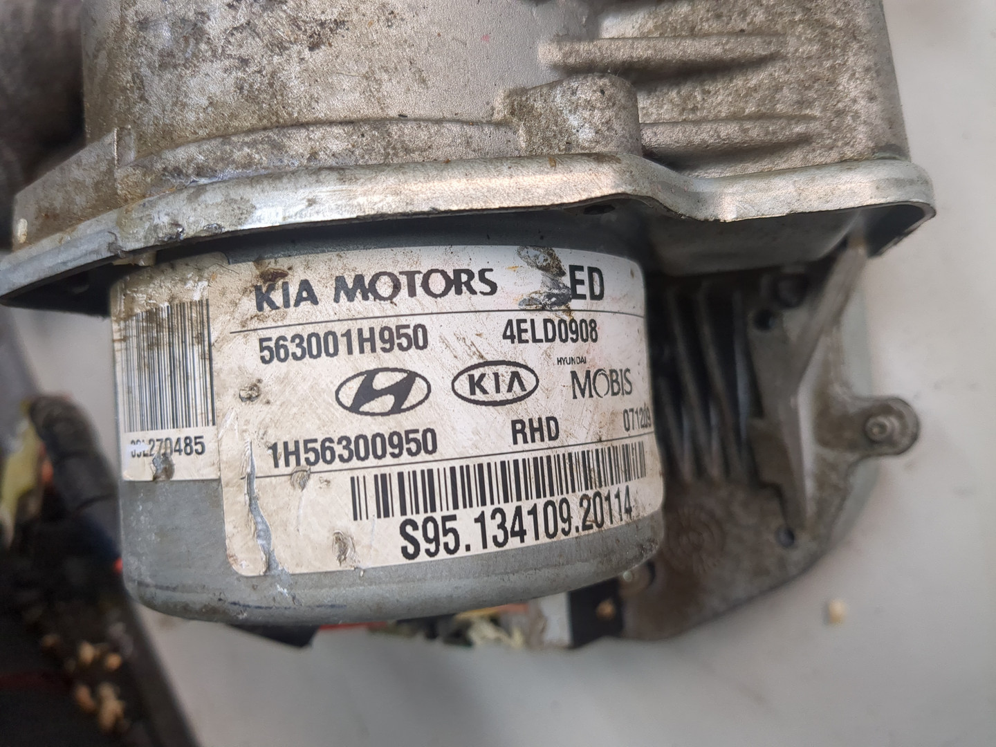 Серводвигатель рулевой рейки