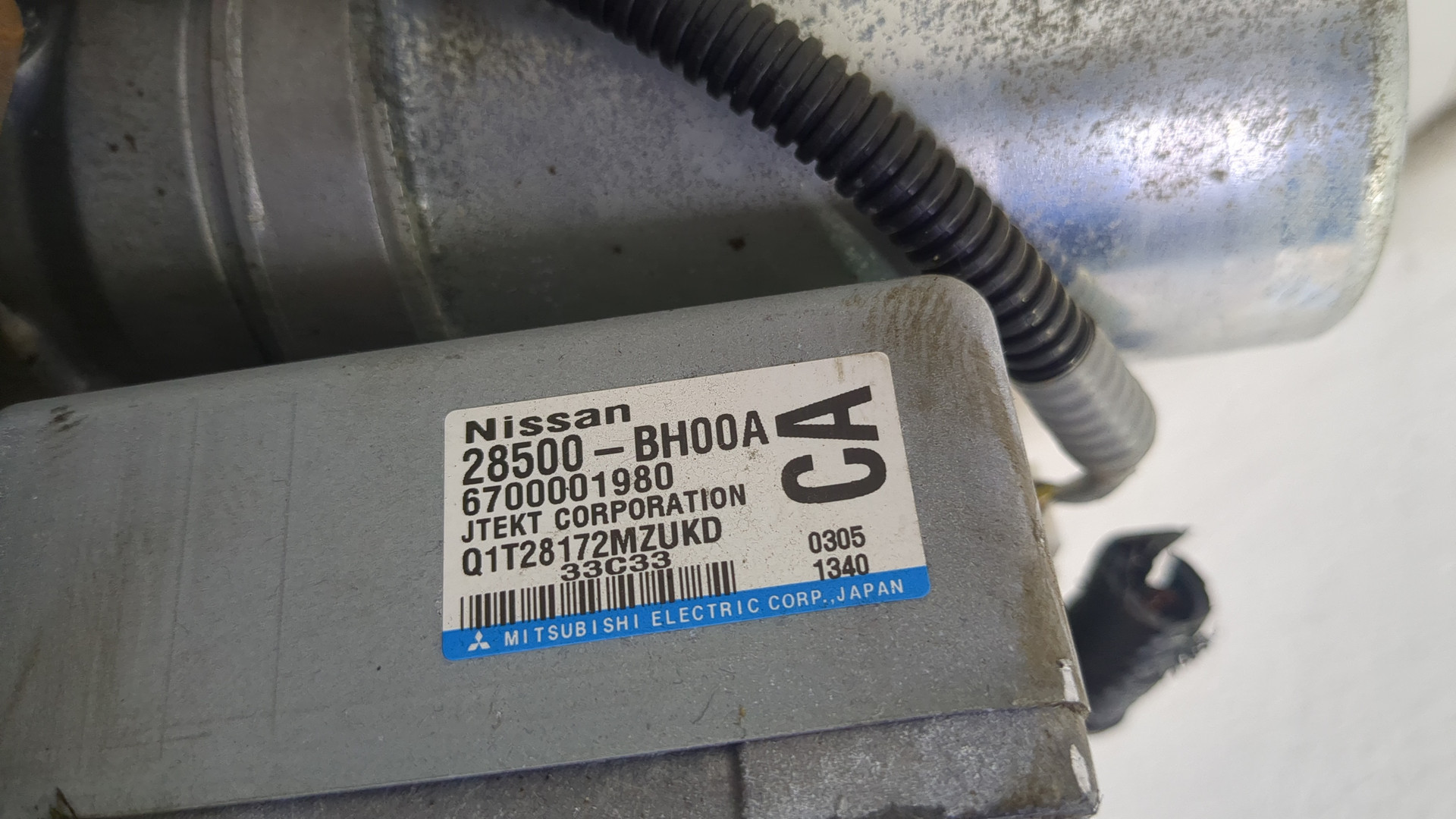 Серводвигатель рулевой рейки