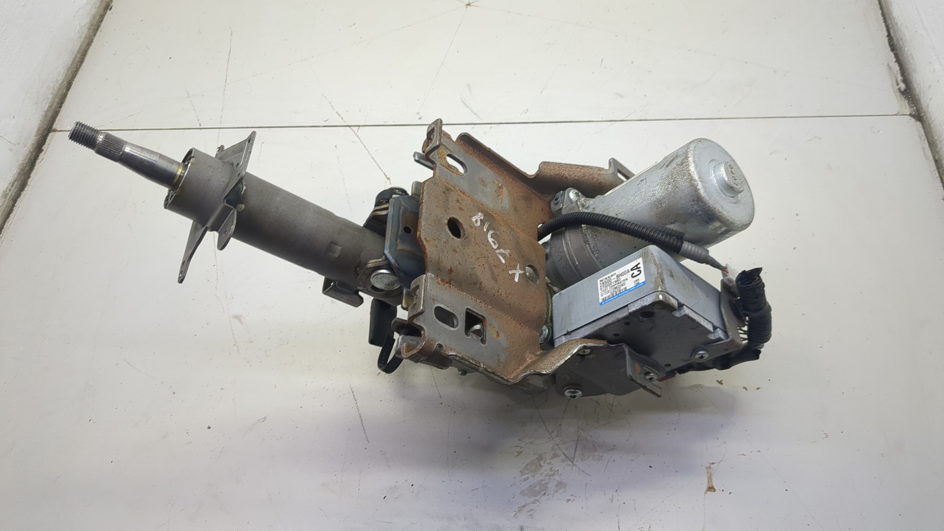 Серводвигатель рулевой рейки