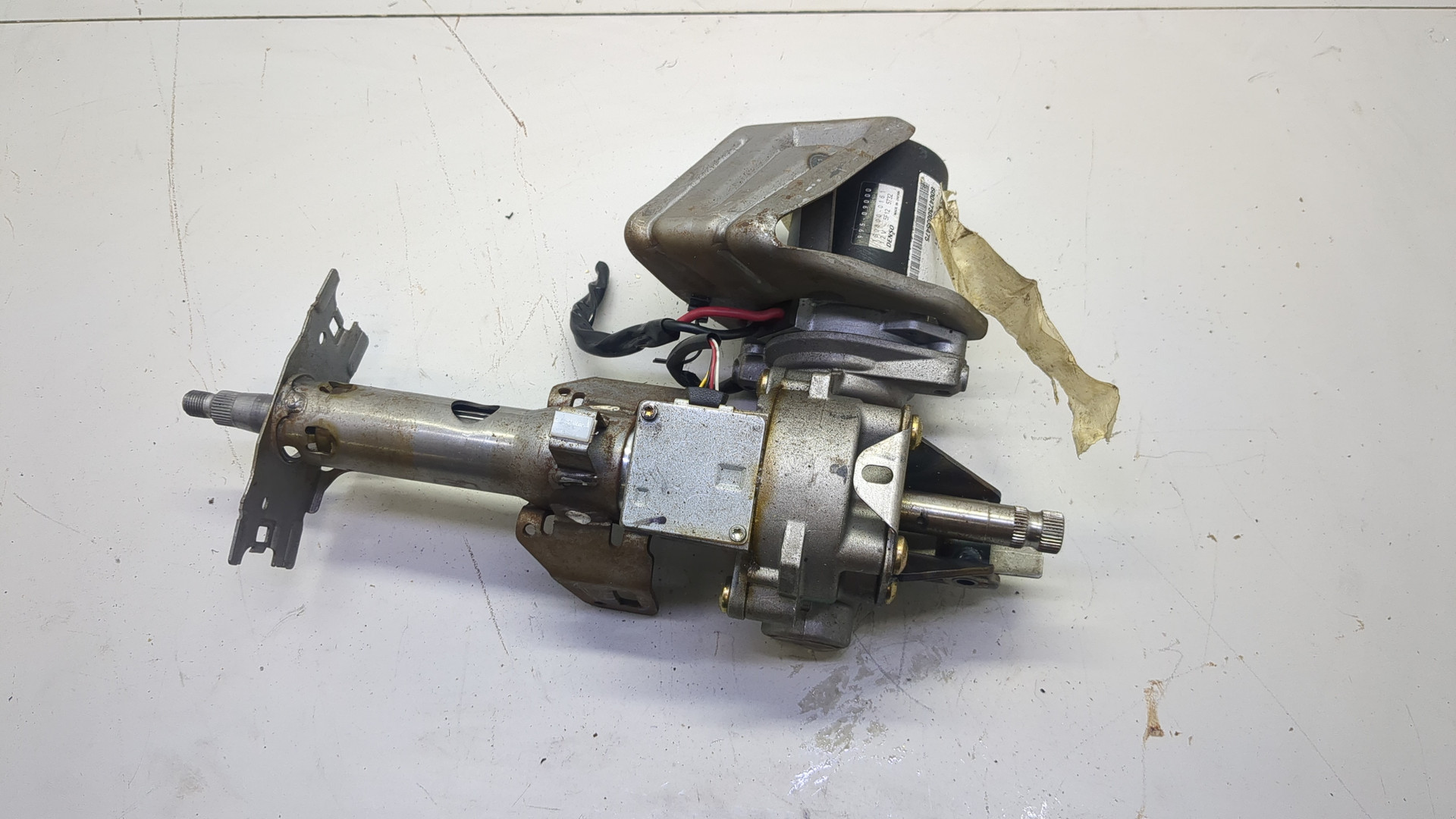 Серводвигатель рулевой рейки