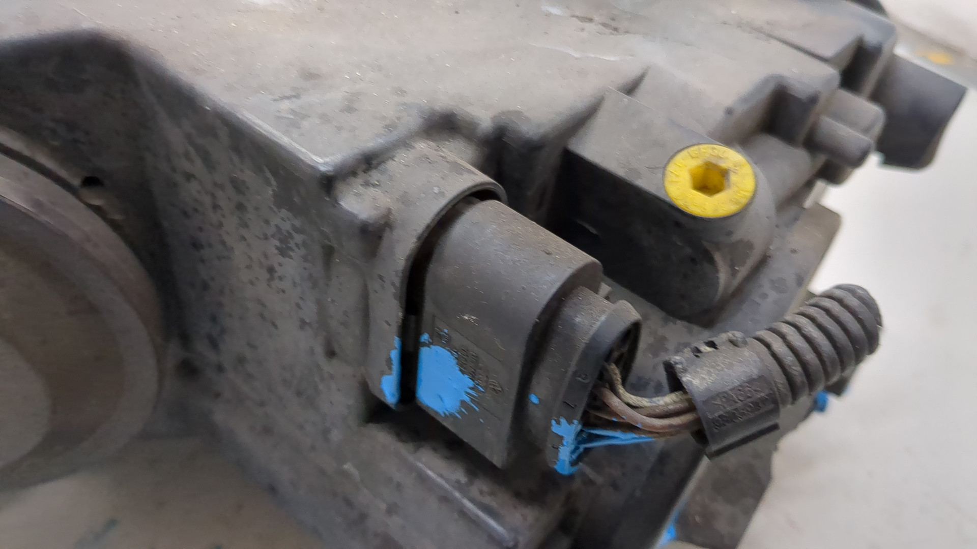 Фара правая