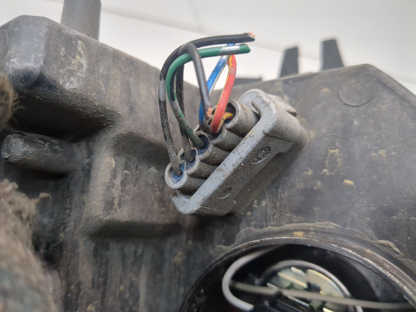 Фара правая