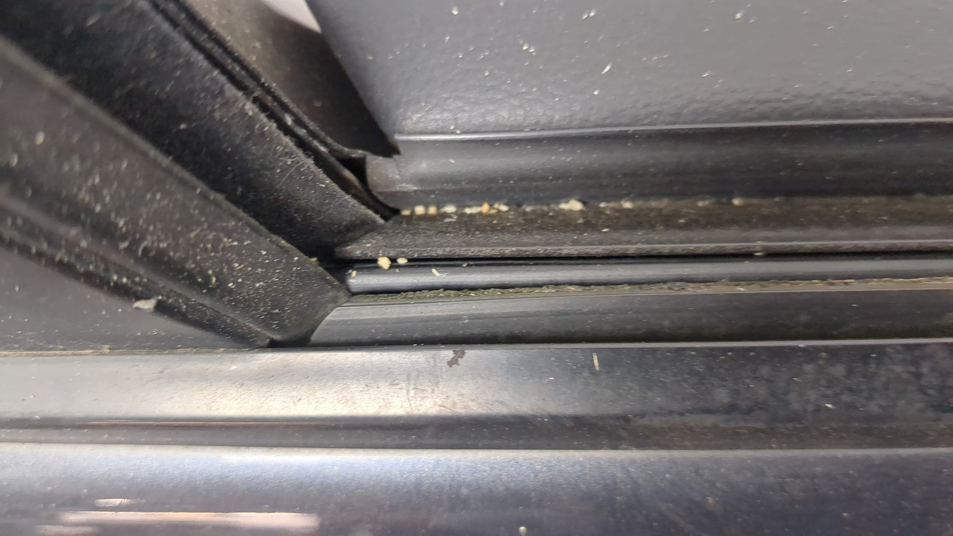 Дверь передняя правая