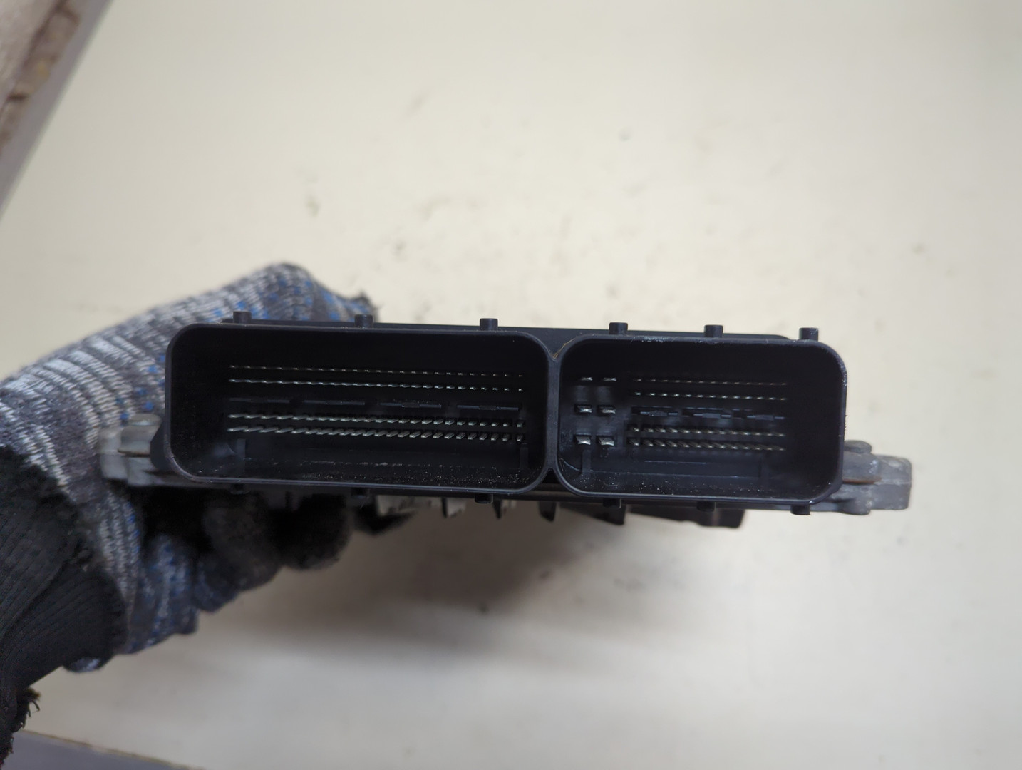 Блок управления двигателем