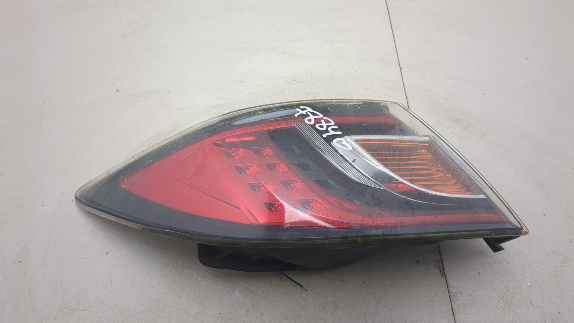 Фонарь задний левый