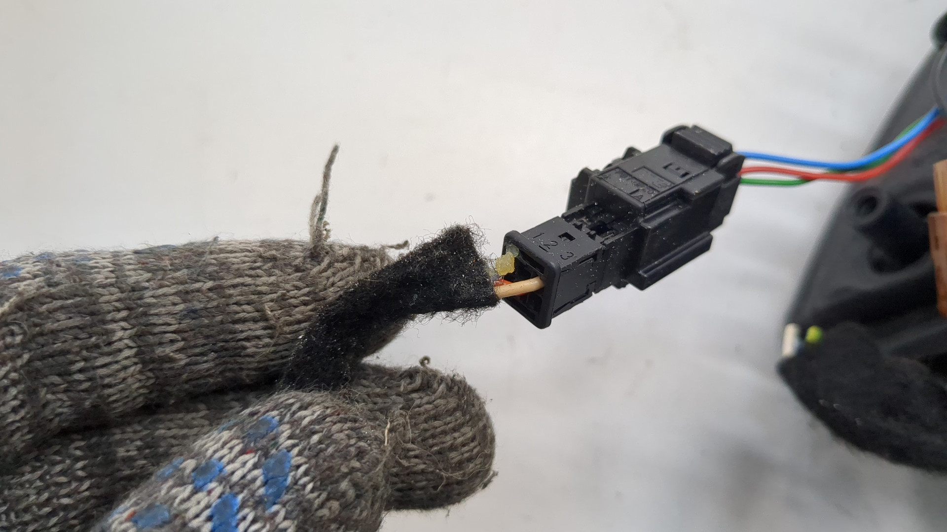 Зеркало правое электрическое