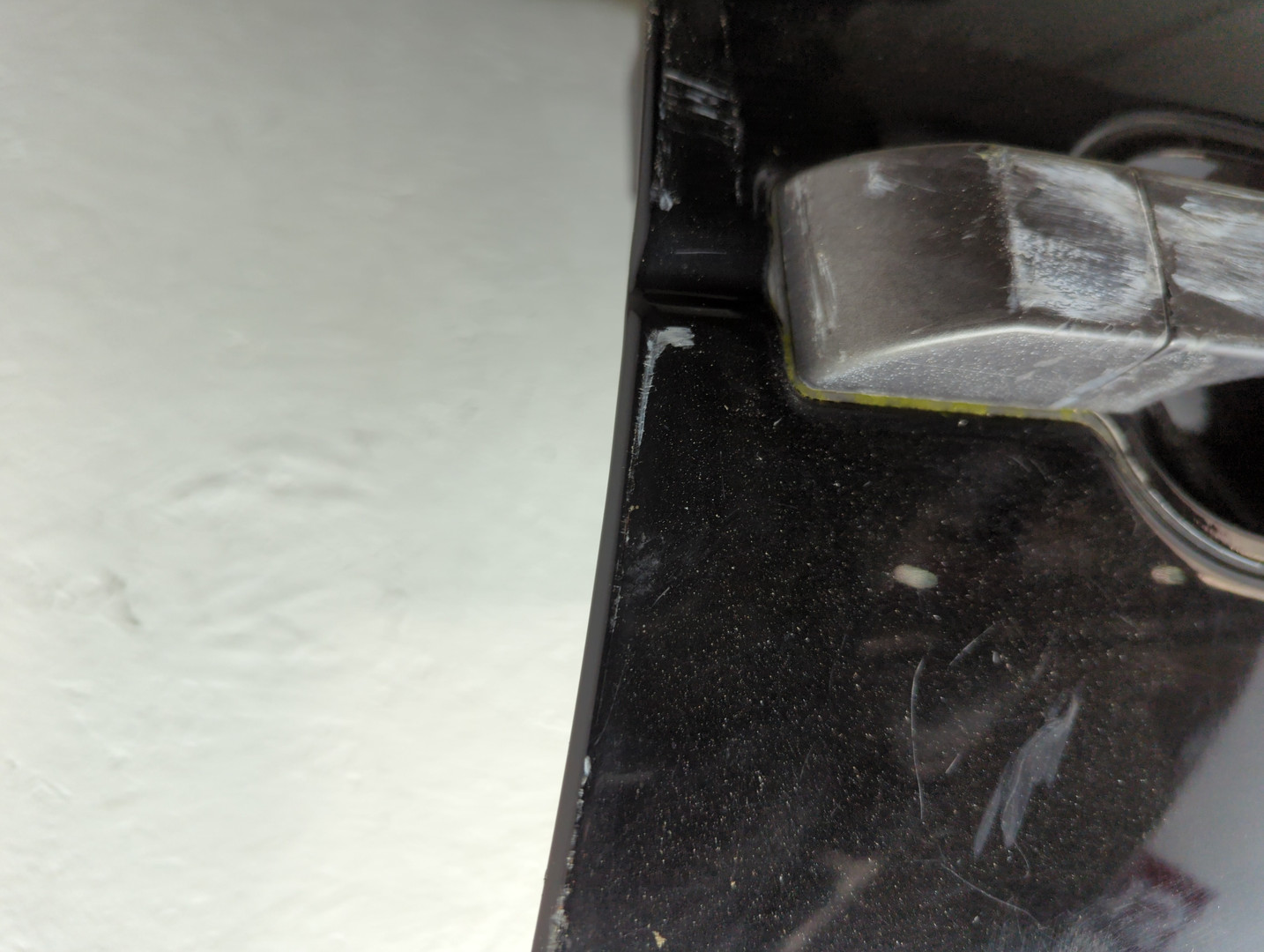 Дверь передняя левая