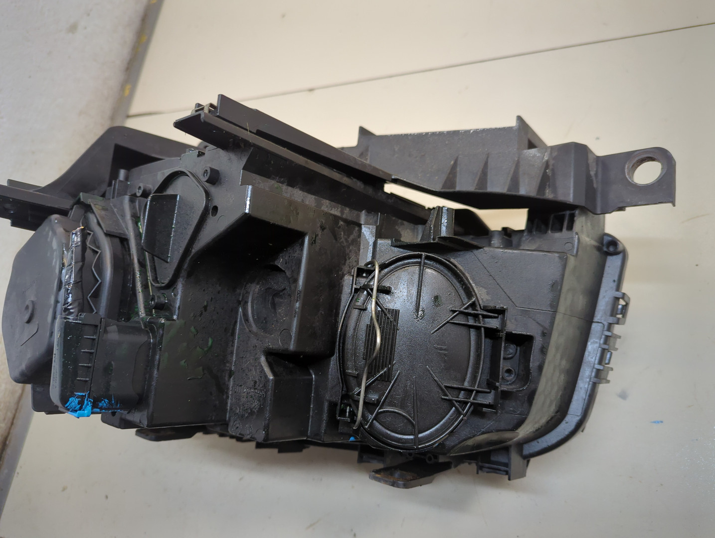 Фара правая