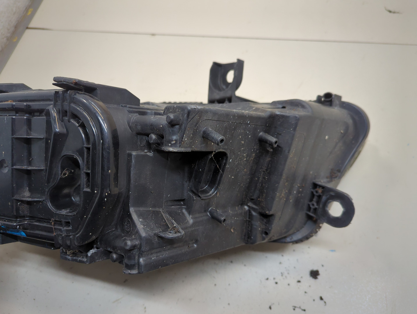 Фара правая