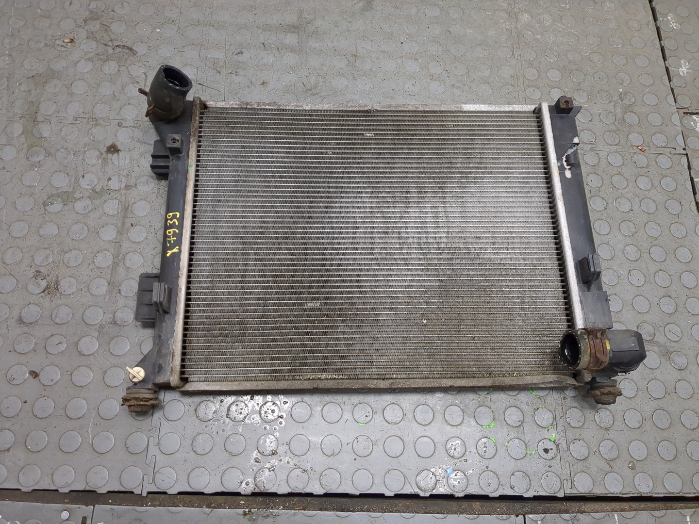 Радиатор охлаждения двигателя основной