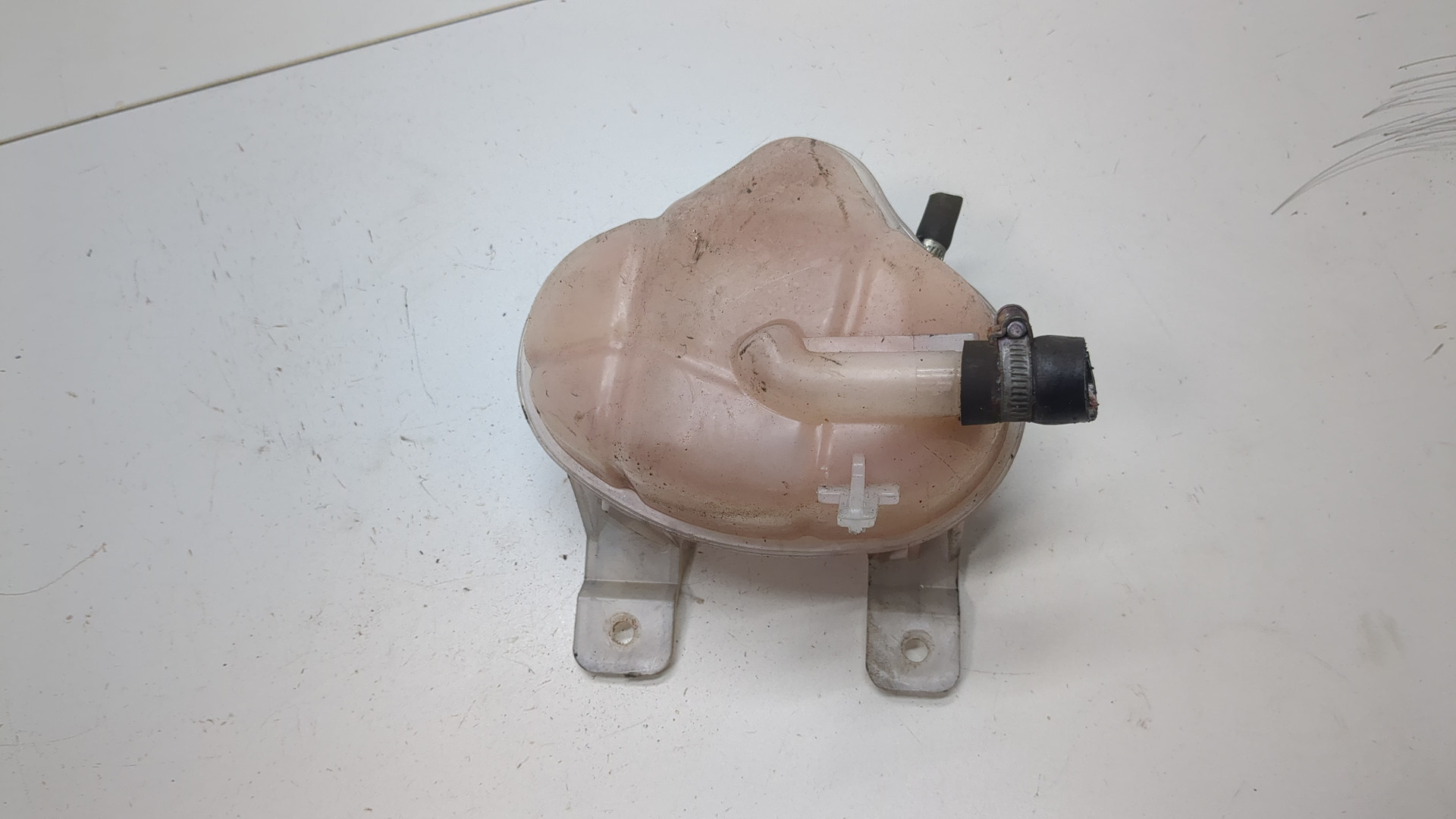 Бачок расширительный