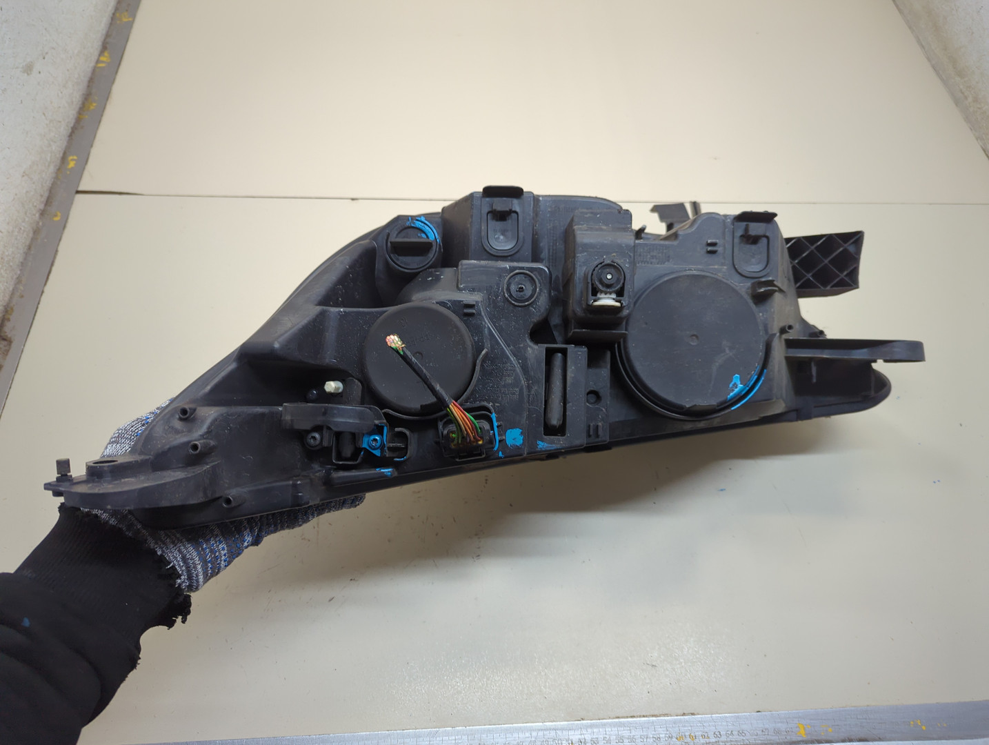 Фара правая