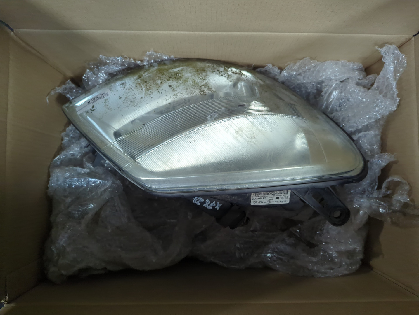 Фара правая