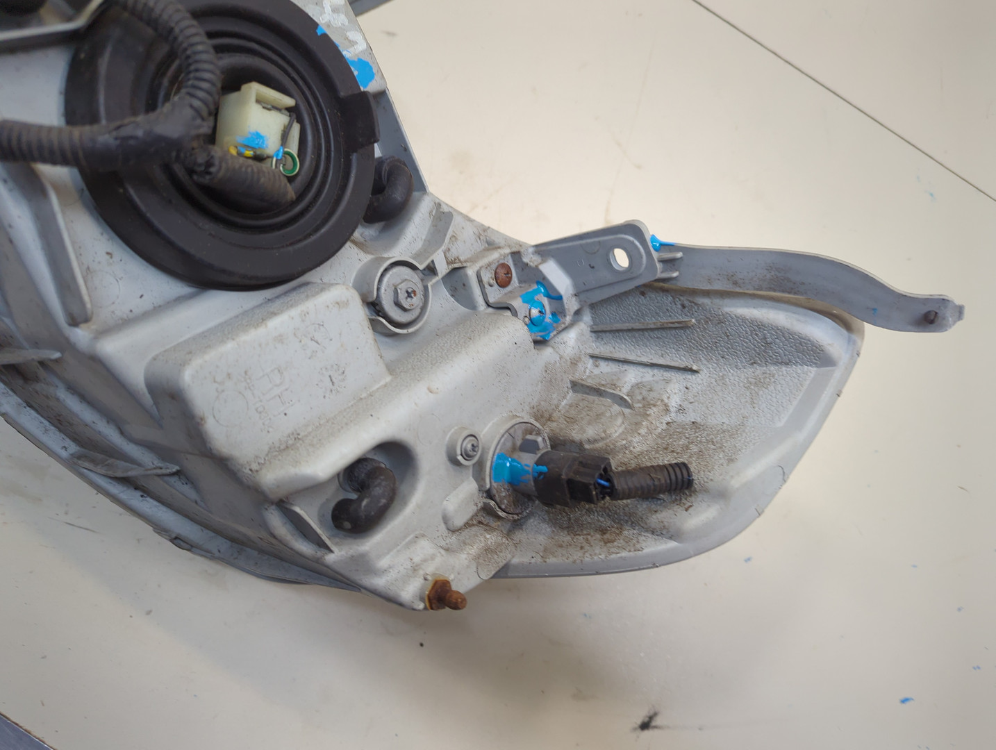 Фара правая