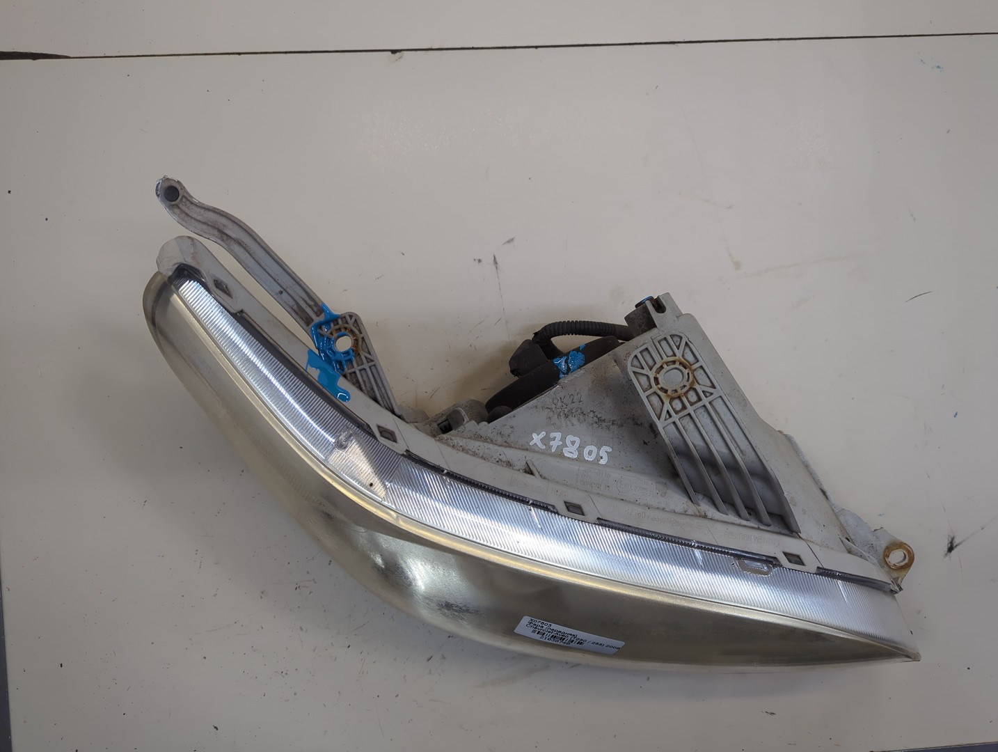 Фара правая