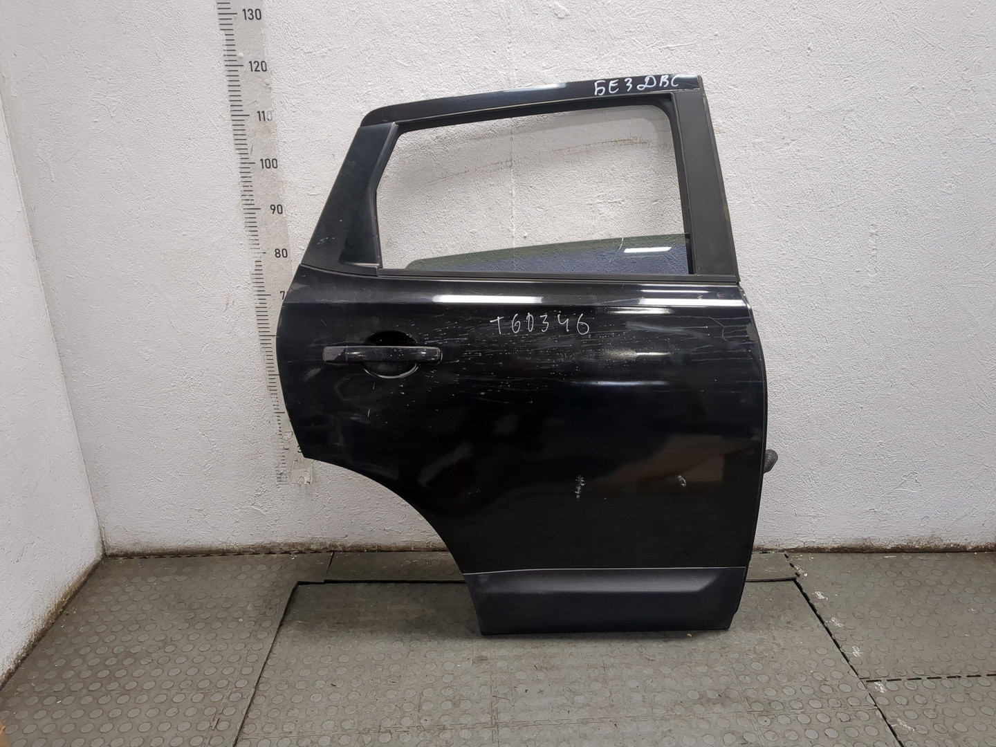 Дверь задняя правая